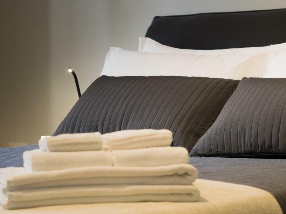 Ajde Rooms & Breakfast Trani Exterior photo