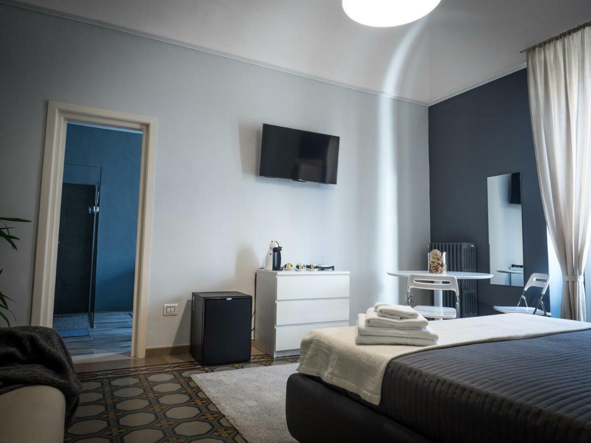 Ajde Rooms & Breakfast Trani Exterior photo
